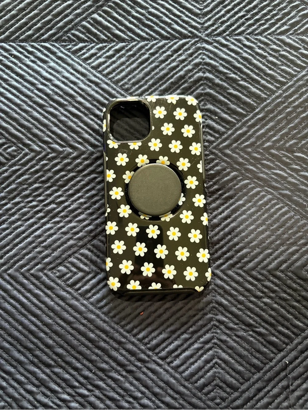 OtterBox Black Daisy Case with Black Pop Grip-Phone 13